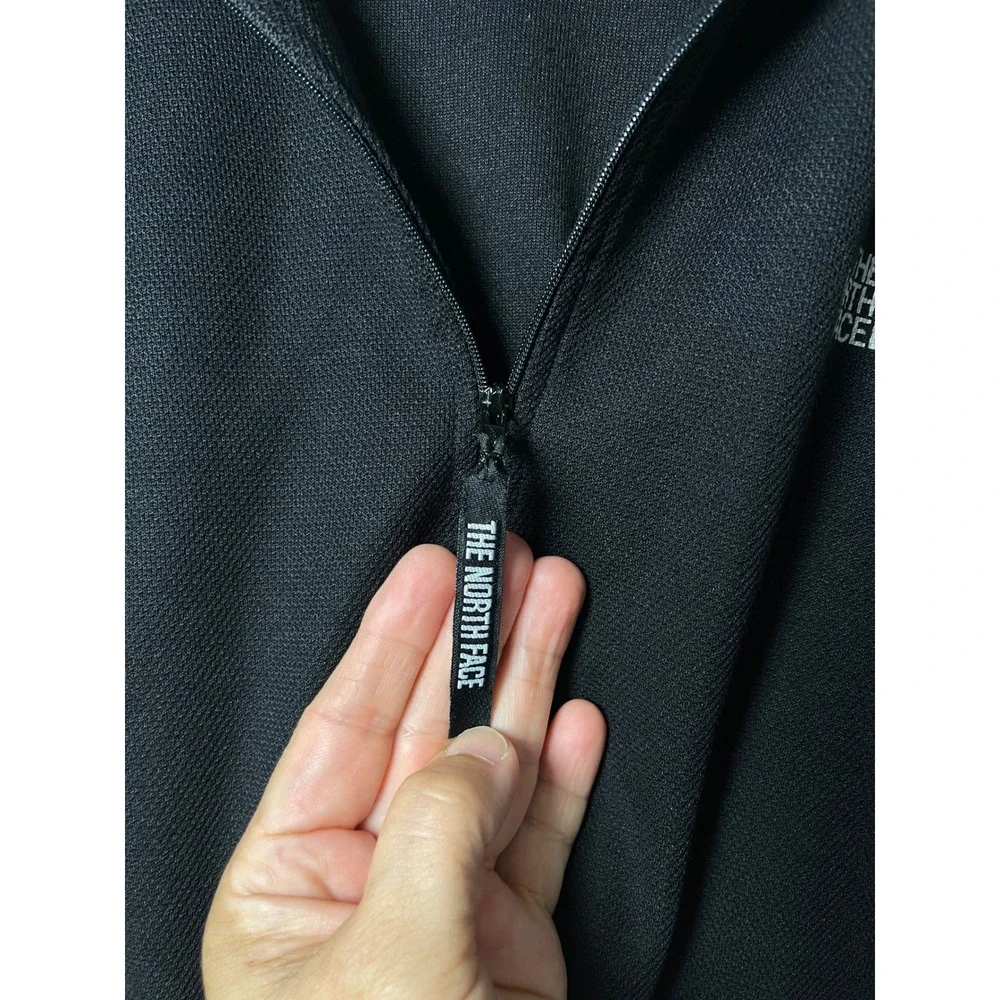 The North Face Mens L Black Quarter Zip Polartec Pullover Long Sleeve Shirt
